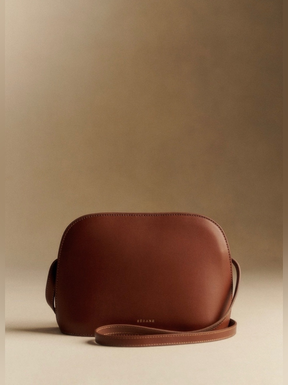 Sézane Victor Bag in Heritage Leather - Picture 2 of 8